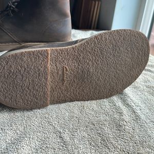 Like new Clarks Men's Bushacre 3 Chukka Boot